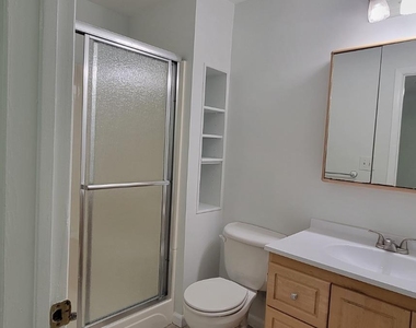 1408 Locust Court - Photo Thumbnail 18