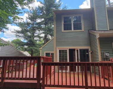 1408 Locust Court - Photo Thumbnail 11