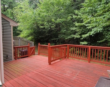 1408 Locust Court - Photo Thumbnail 8