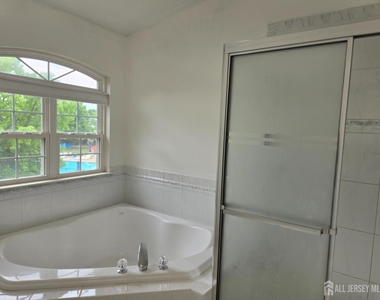 6 Chimney Court - Photo Thumbnail 35