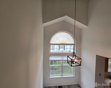 6 Chimney Court - Photo Thumbnail 11
