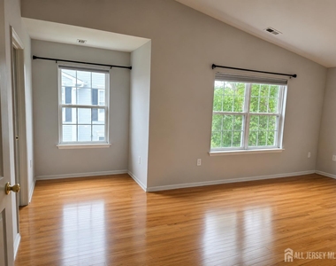 6 Chimney Court - Photo Thumbnail 28