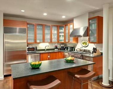 73 Worth Street - Photo Thumbnail 4