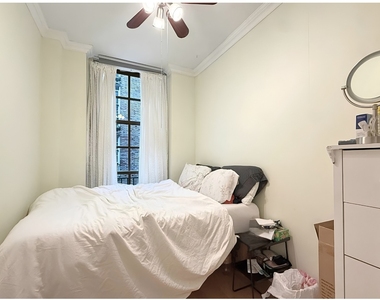 509 E 77th Street - Photo Thumbnail 3