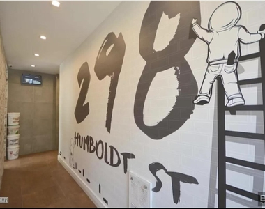 298 Humboldt Street - Photo Thumbnail 6