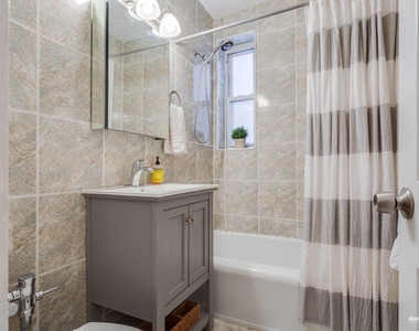 715 Ocean Parkway - Photo Thumbnail 8