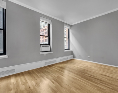 250 Mercer Street - Photo Thumbnail 8