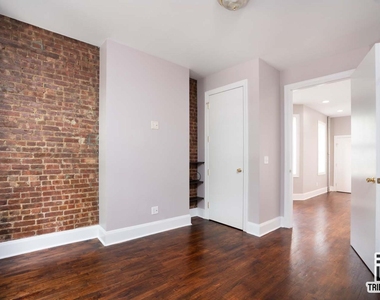688 10th Avenue - Photo Thumbnail 5