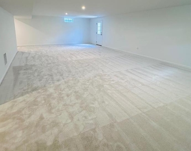 151 Capulet Court - Photo Thumbnail 17