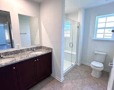 151 Capulet Court - Photo Thumbnail 13