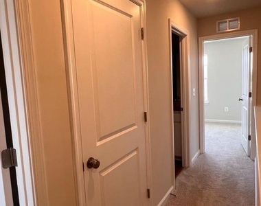 349 Short Branch Drive - Photo Thumbnail 18