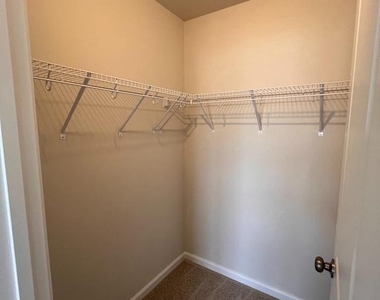 349 Short Branch Drive - Photo Thumbnail 15