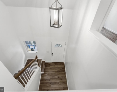 104 Hazel Drive - Photo Thumbnail 12