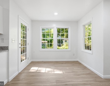 104 Hazel Drive - Photo Thumbnail 6
