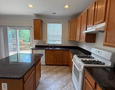108 Davidson Street - Photo Thumbnail 11