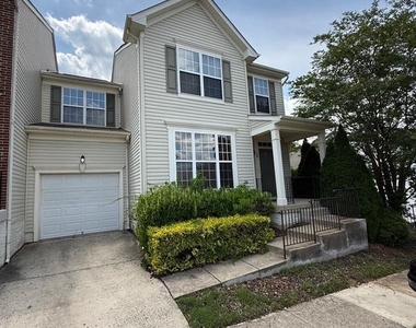 108 Davidson Street - Photo Thumbnail 1