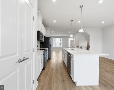 8718 Stevenson Lane - Photo Thumbnail 8