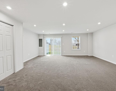 8718 Stevenson Lane - Photo Thumbnail 3