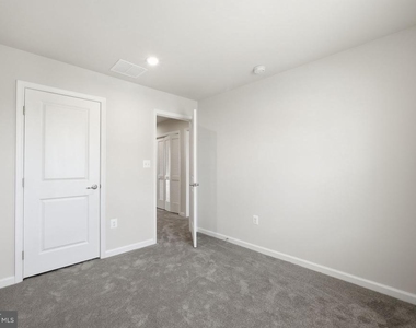 8718 Stevenson Lane - Photo Thumbnail 28