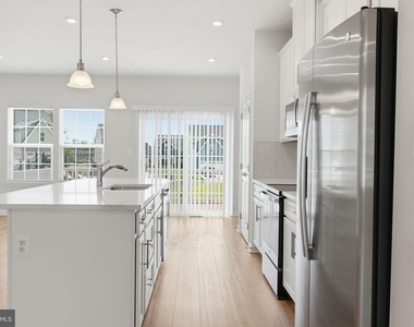 8718 Stevenson Lane - Photo Thumbnail 9