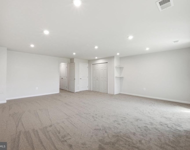 8718 Stevenson Lane - Photo Thumbnail 4