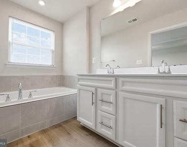 8718 Stevenson Lane - Photo Thumbnail 21