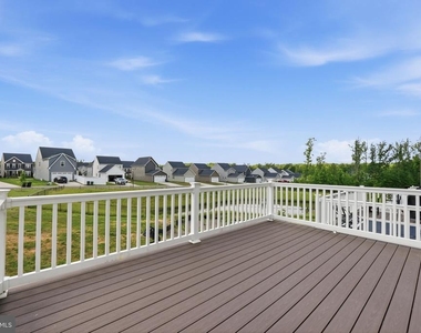 8718 Stevenson Lane - Photo Thumbnail 31