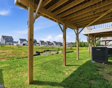 8718 Stevenson Lane - Photo Thumbnail 33