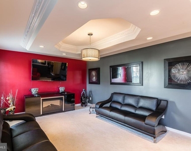 16397 Topsail Lane - Photo Thumbnail 14