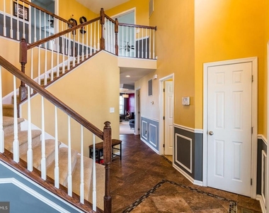16397 Topsail Lane - Photo Thumbnail 3