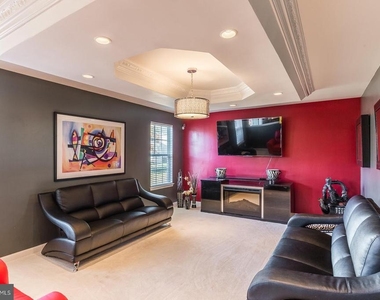 16397 Topsail Lane - Photo Thumbnail 13