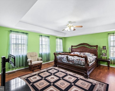 13408 Vista Forest Drive - Photo Thumbnail 18
