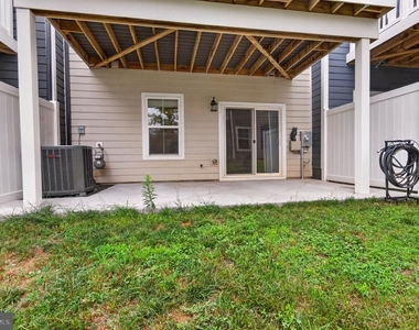 17926 Woods Overlook Drive - Photo Thumbnail 22