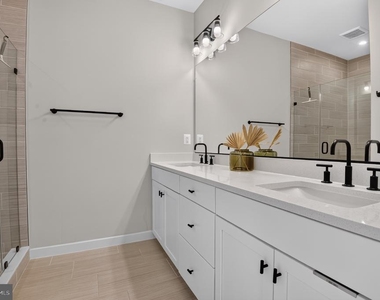 17926 Woods Overlook Drive - Photo Thumbnail 21