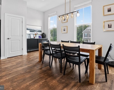 17926 Woods Overlook Drive - Photo Thumbnail 10