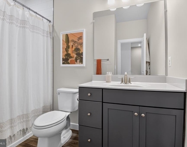 17926 Woods Overlook Drive - Photo Thumbnail 16