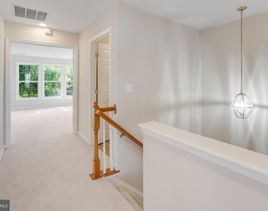 15519 Exmore Court - Photo Thumbnail 16