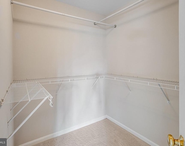 15519 Exmore Court - Photo Thumbnail 21