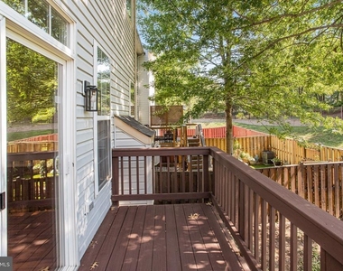 15519 Exmore Court - Photo Thumbnail 35
