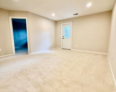 15519 Exmore Court - Photo Thumbnail 22
