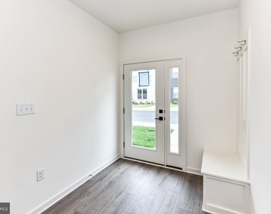 43796 Mystic Maroon Terrace - Photo Thumbnail 4