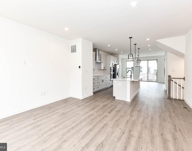 43796 Mystic Maroon Terrace - Photo Thumbnail 20