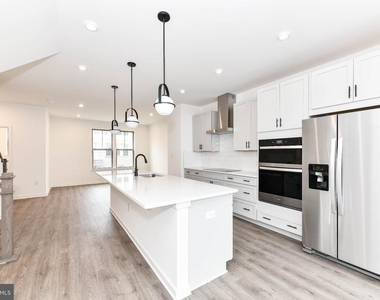 43796 Mystic Maroon Terrace - Photo Thumbnail 15