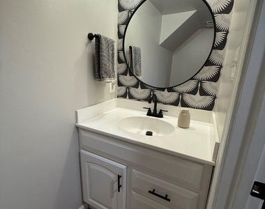47574 Comer Square - Photo Thumbnail 11
