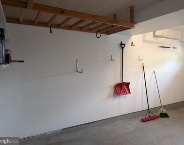 47574 Comer Square - Photo Thumbnail 40