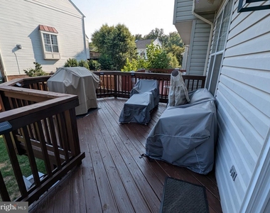 47574 Comer Square - Photo Thumbnail 9