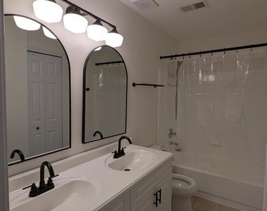 47574 Comer Square - Photo Thumbnail 22