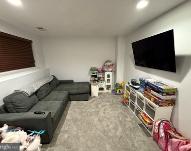 47574 Comer Square - Photo Thumbnail 36