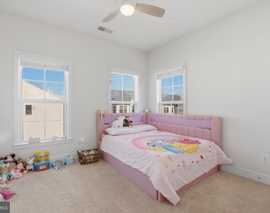 25419 Hartland Orchard Terrace - Photo Thumbnail 23