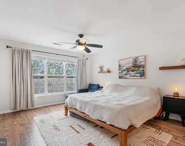 20353 Bowfonds Street - Photo Thumbnail 18
